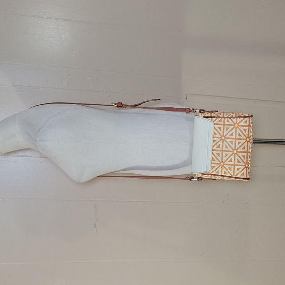 Spartina 449 Zesty Citrus Leather And Linen Crossbody Purse - Picture 7 of 17